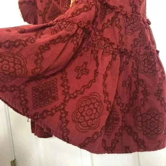 Altar’d State  Boho Embroidered Shirt Red Sz Medium - Picture 15 of 16